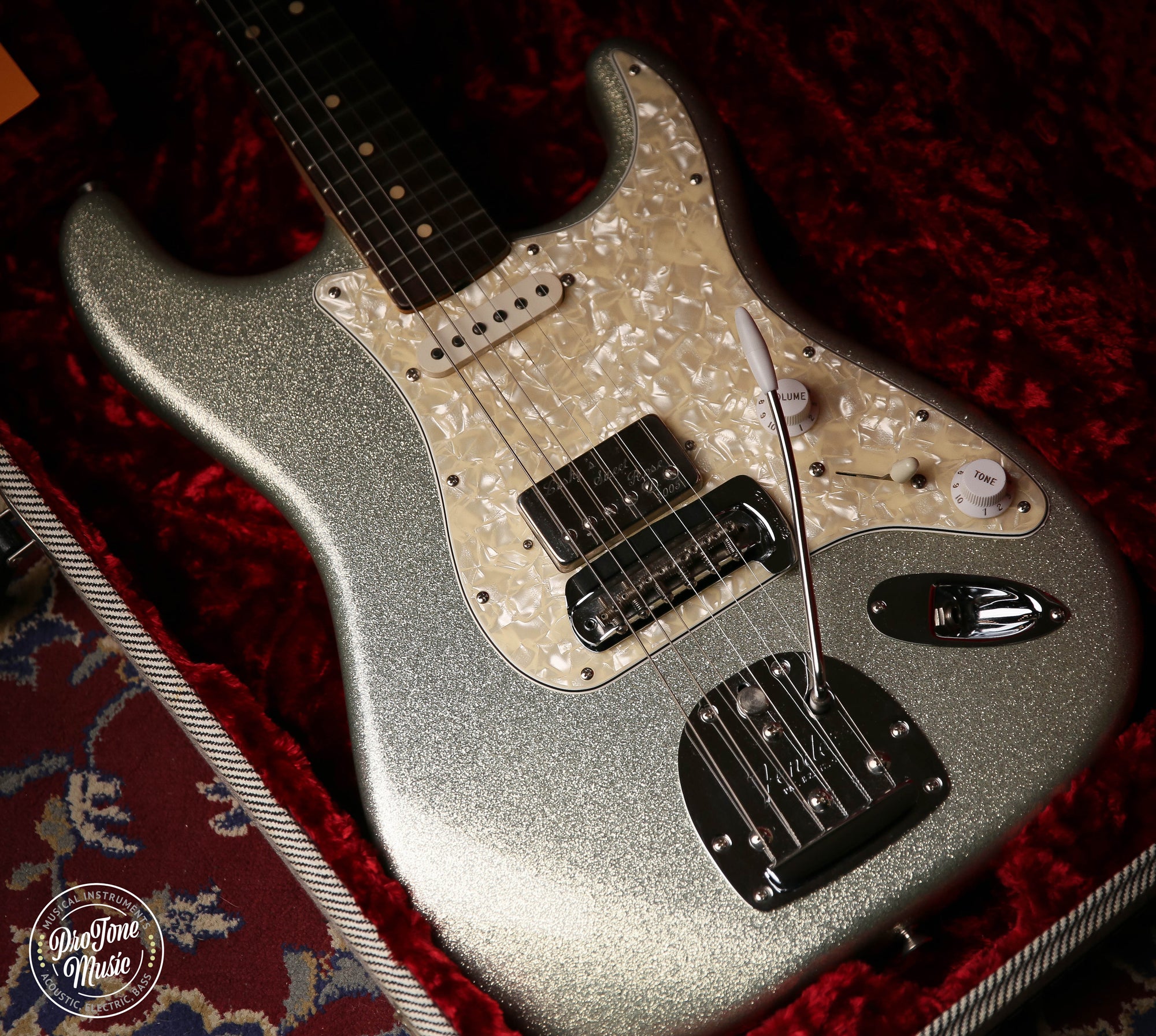 2003 Fender USA Custom Shop Strat/Jag Hybrid Sparkle Masterbuild 