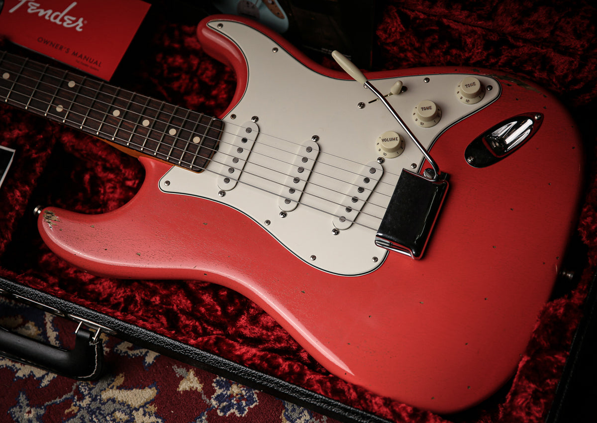 2018 Fender USA Custom Shop Postmodern Stratocaster Journyeman Faded Fiesta Red