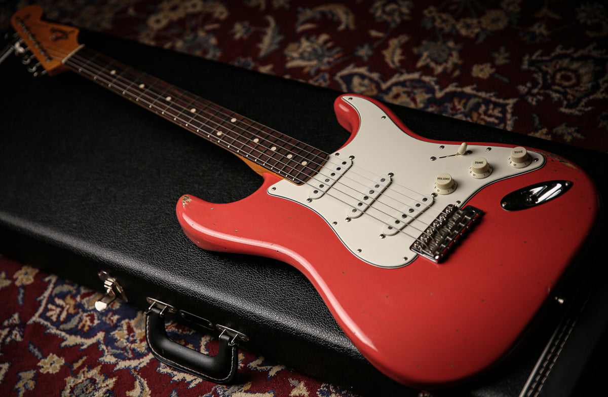 2018 Fender USA Custom Shop Postmodern Stratocaster Journyeman Faded Fiesta Red