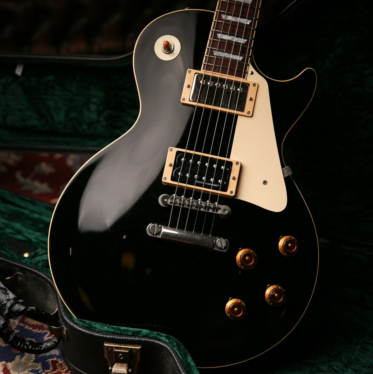 Tokai Love Rock Japanese Black &amp; Hard Case