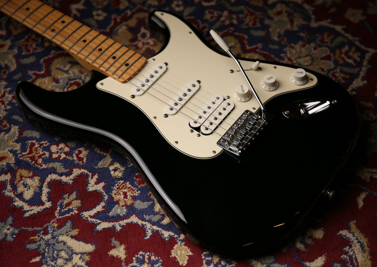 2010 Fender Mexican Standard Stratocaster HSS Black