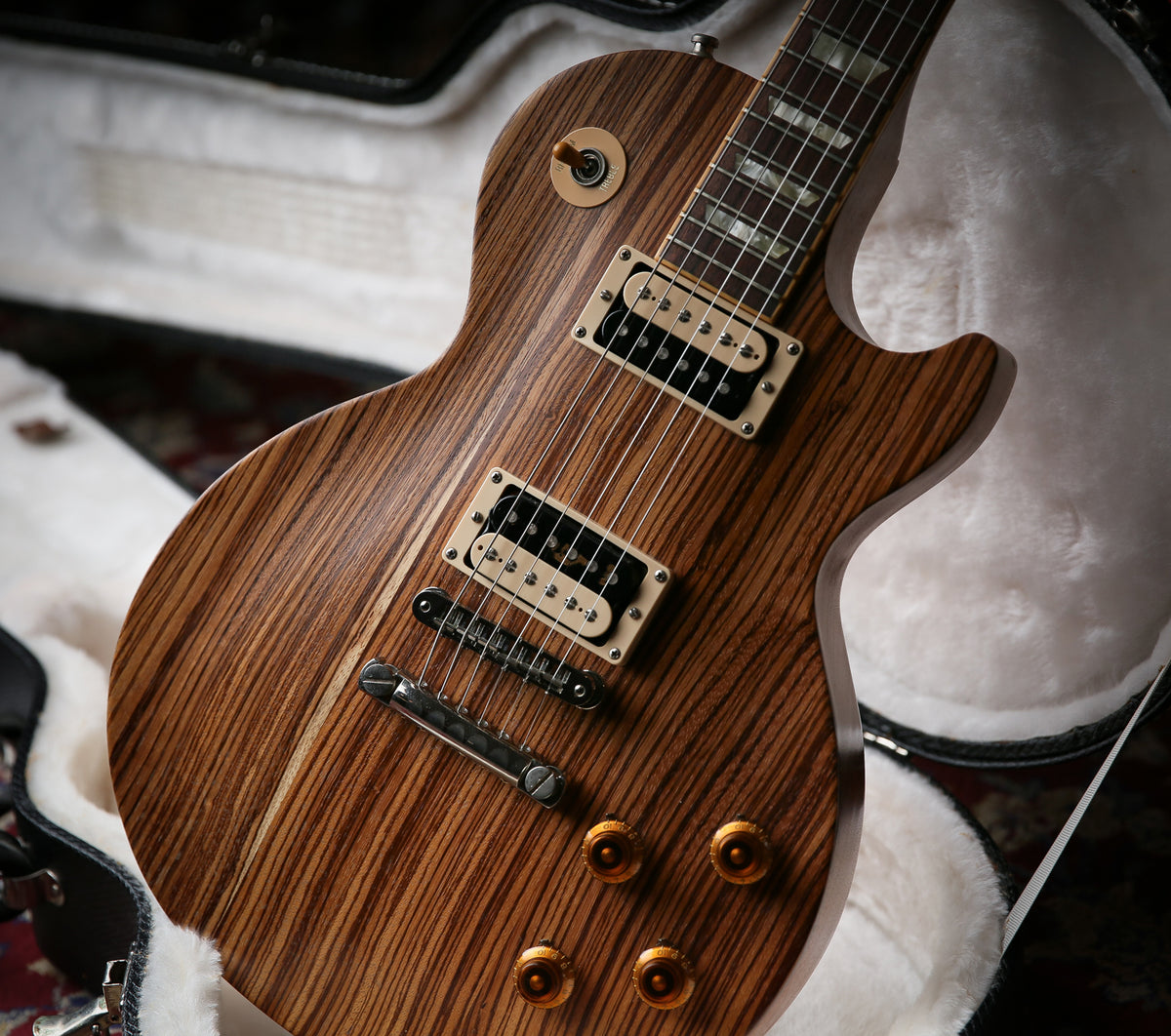 2007 Gibson Les Paul Classic Limited Edition Zebrawood Guitar of the Week