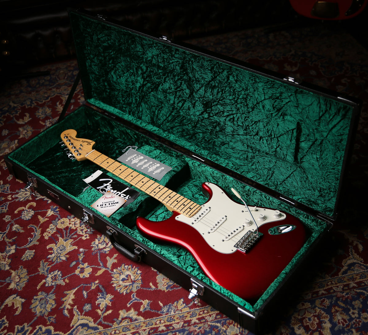 2012 Fender American Special Stratocaster Candy Apple Red