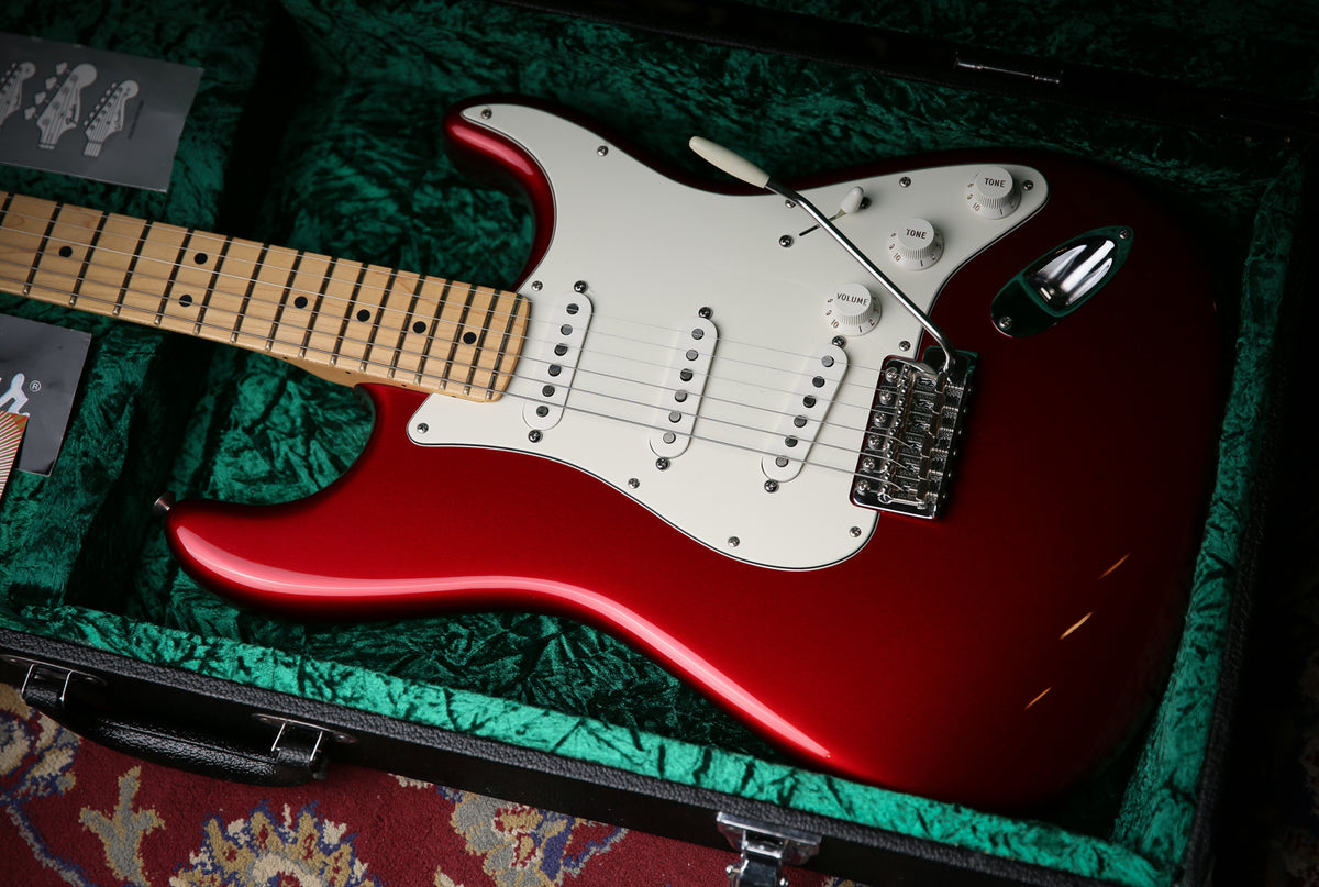 2012 Fender American Special Stratocaster Candy Apple Red