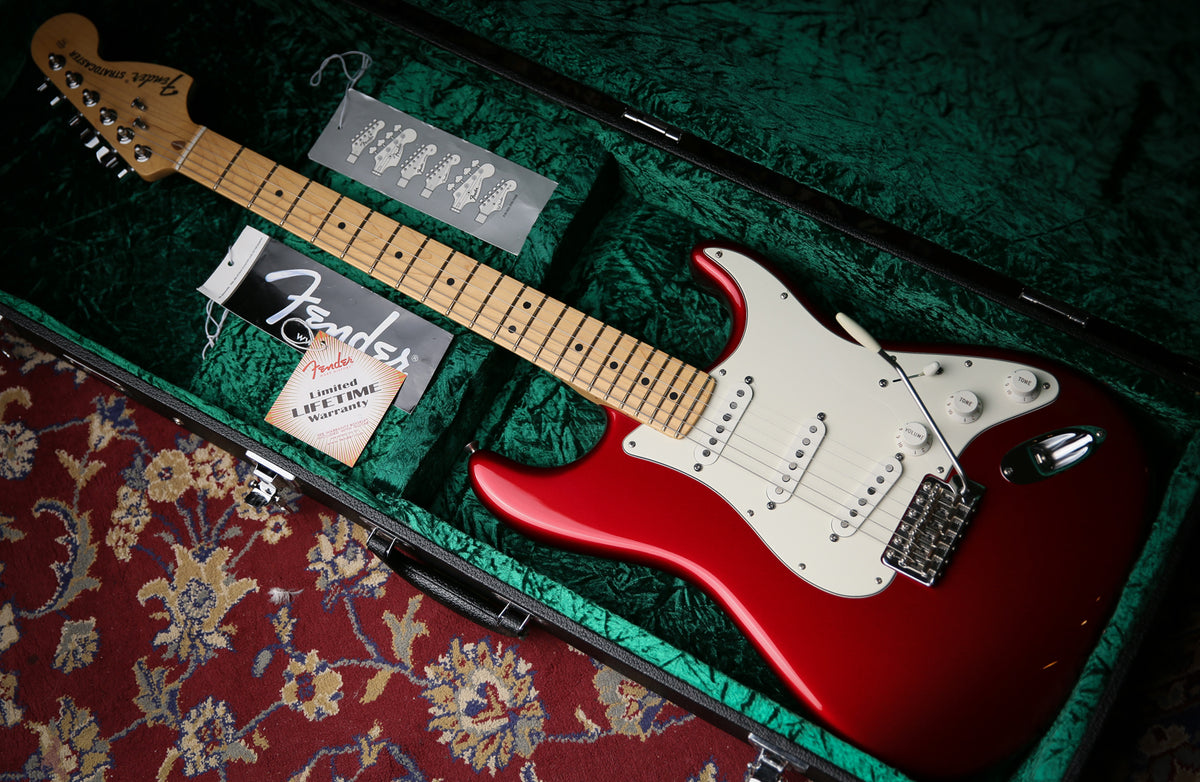 2012 Fender American Special Stratocaster Candy Apple Red