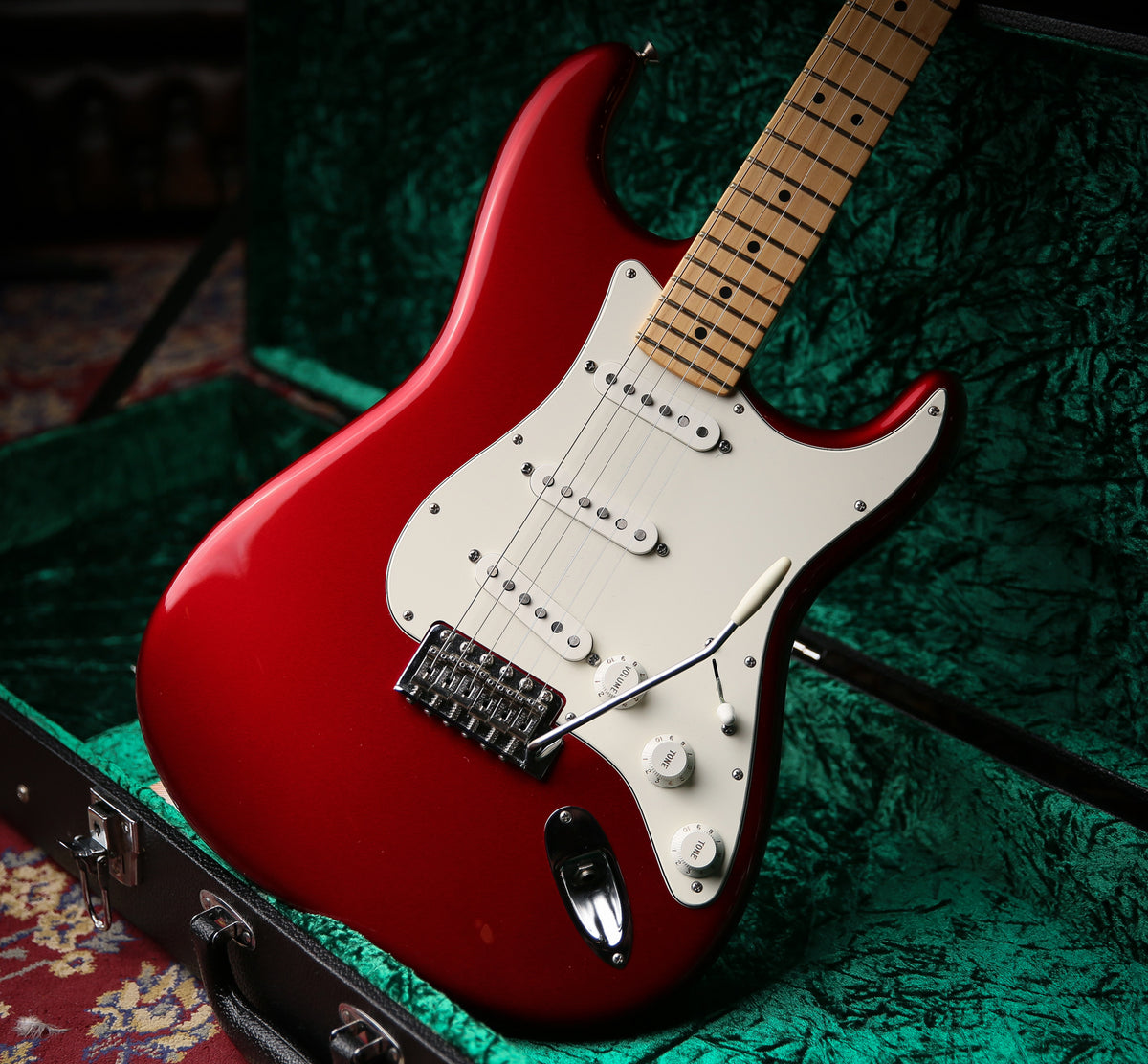 2012 Fender American Special Stratocaster Candy Apple Red