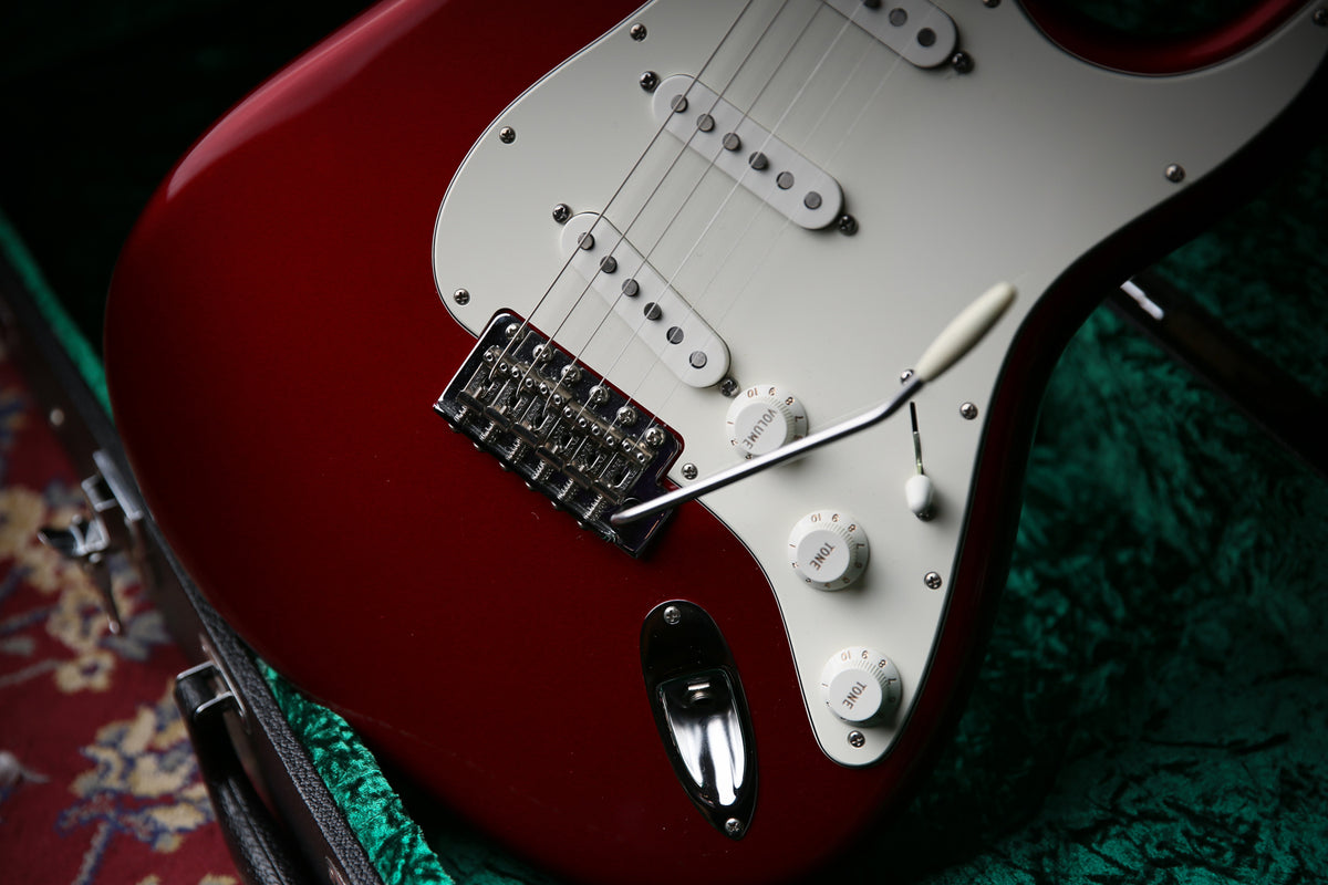 2012 Fender American Special Stratocaster Candy Apple Red