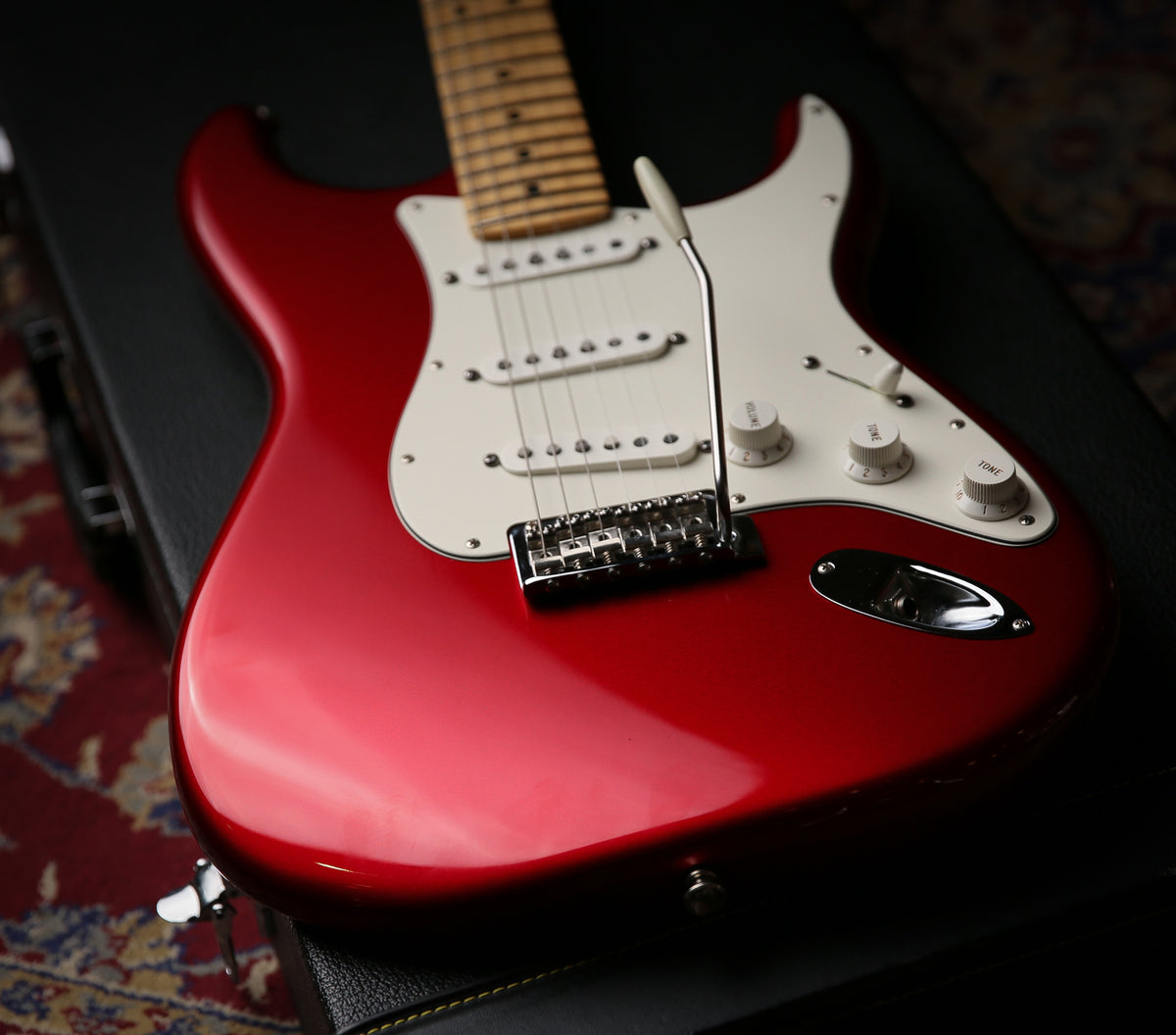 2012 Fender American Special Stratocaster Candy Apple Red