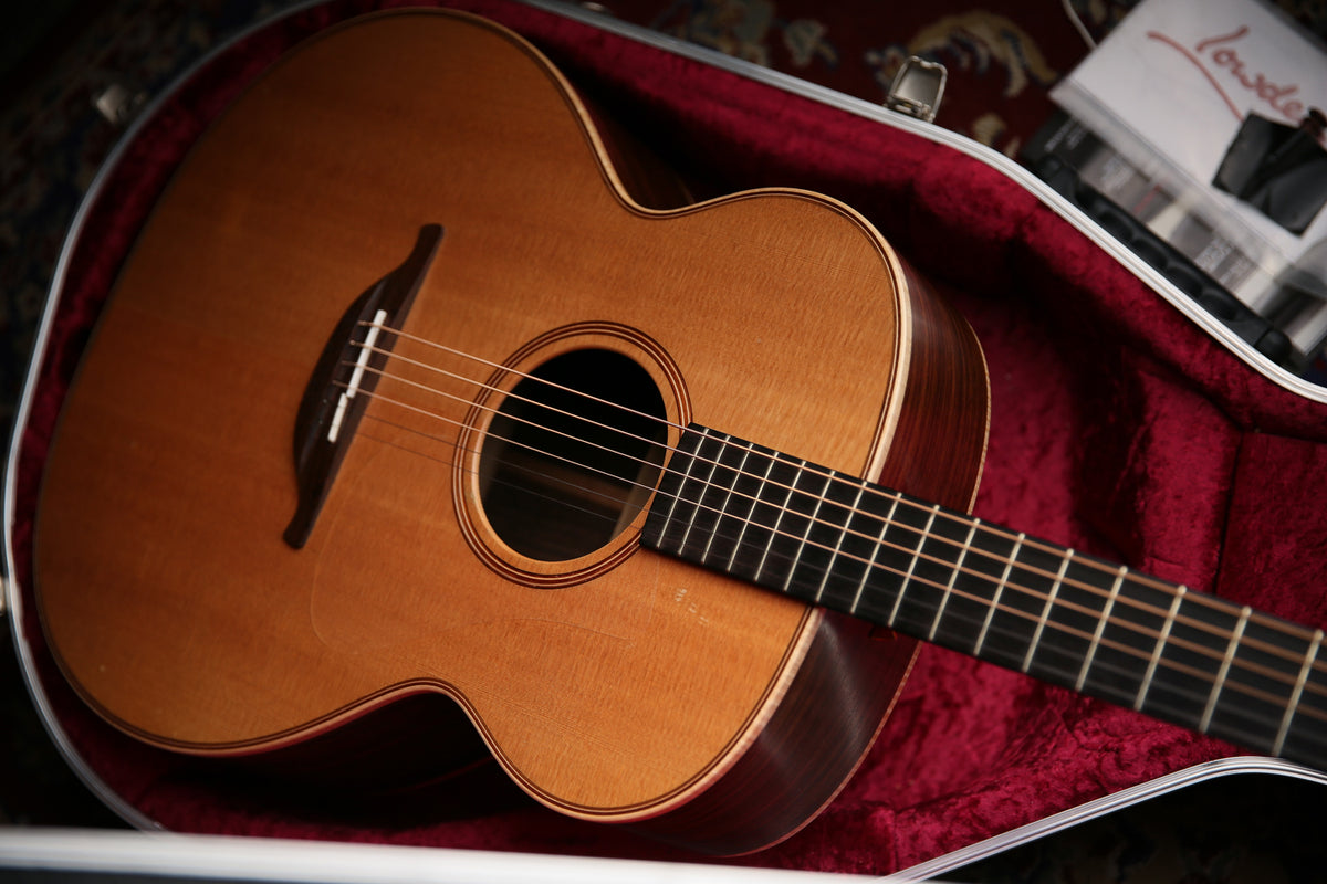 Lowden O32 Acoustic Guitar &amp; Hard Case