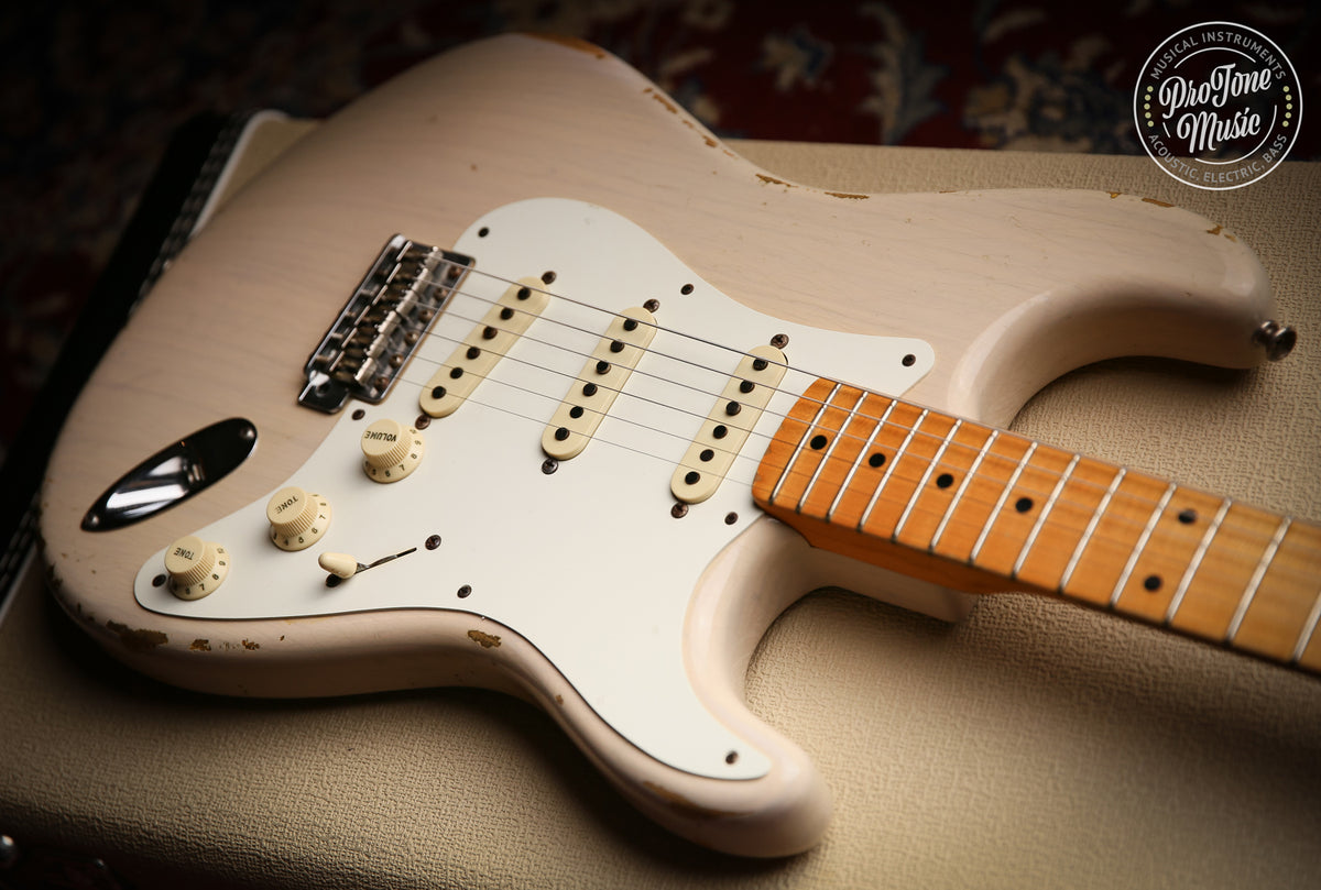 2015 Fender USA Custom Shop 55 Stratocaster Relic Dirty White Blonde