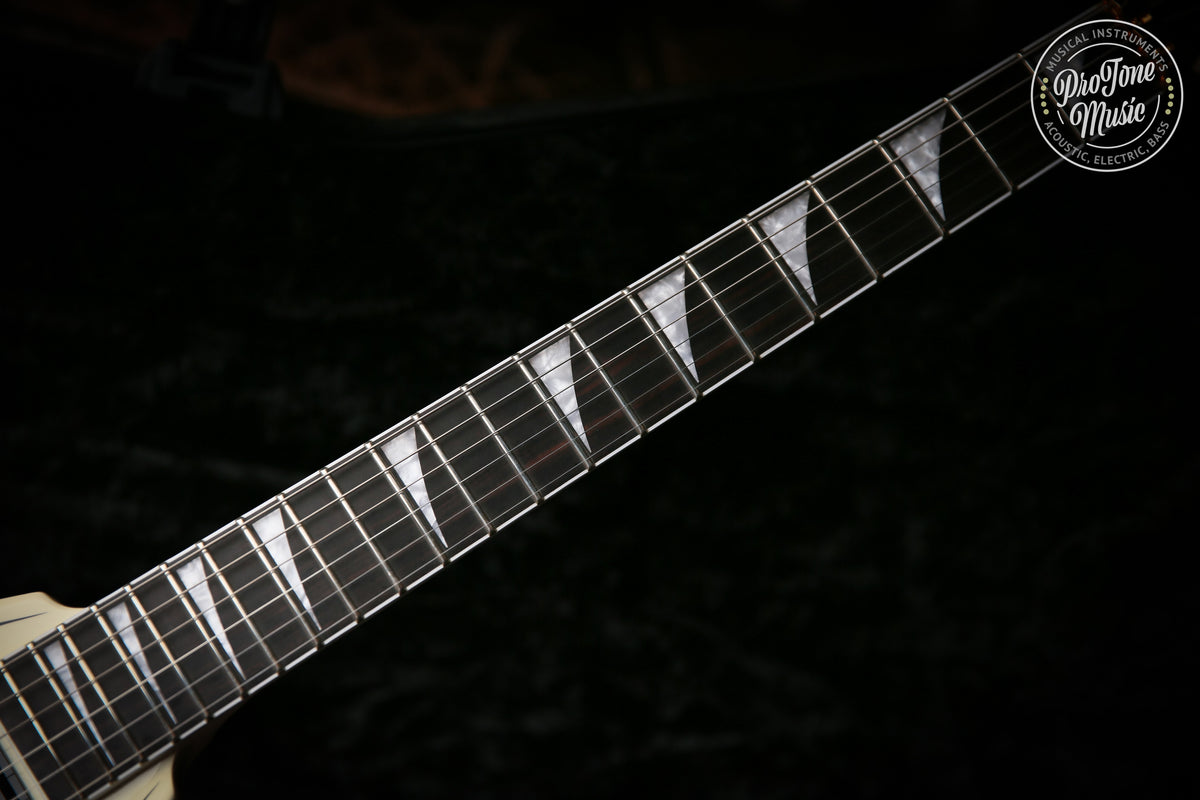 Jackson Pro Series RR3 Rhoads Ivory with Black Pinstripe &amp; Hard Case