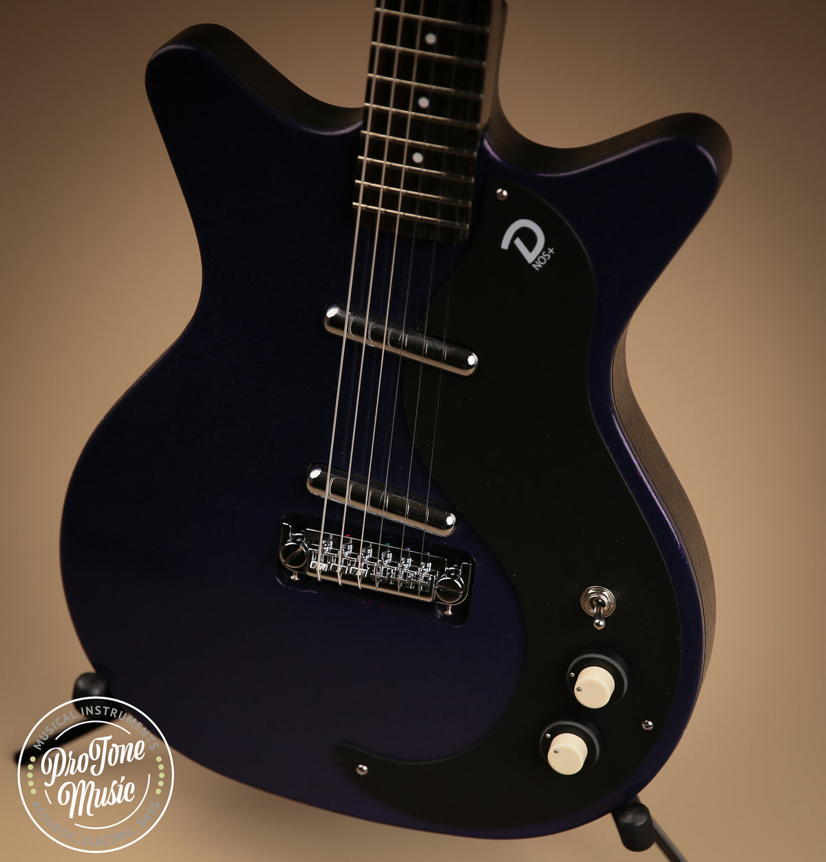 Danelectro Blackout &#39;59M NOS+ Electric Guitar Purple Metalflake