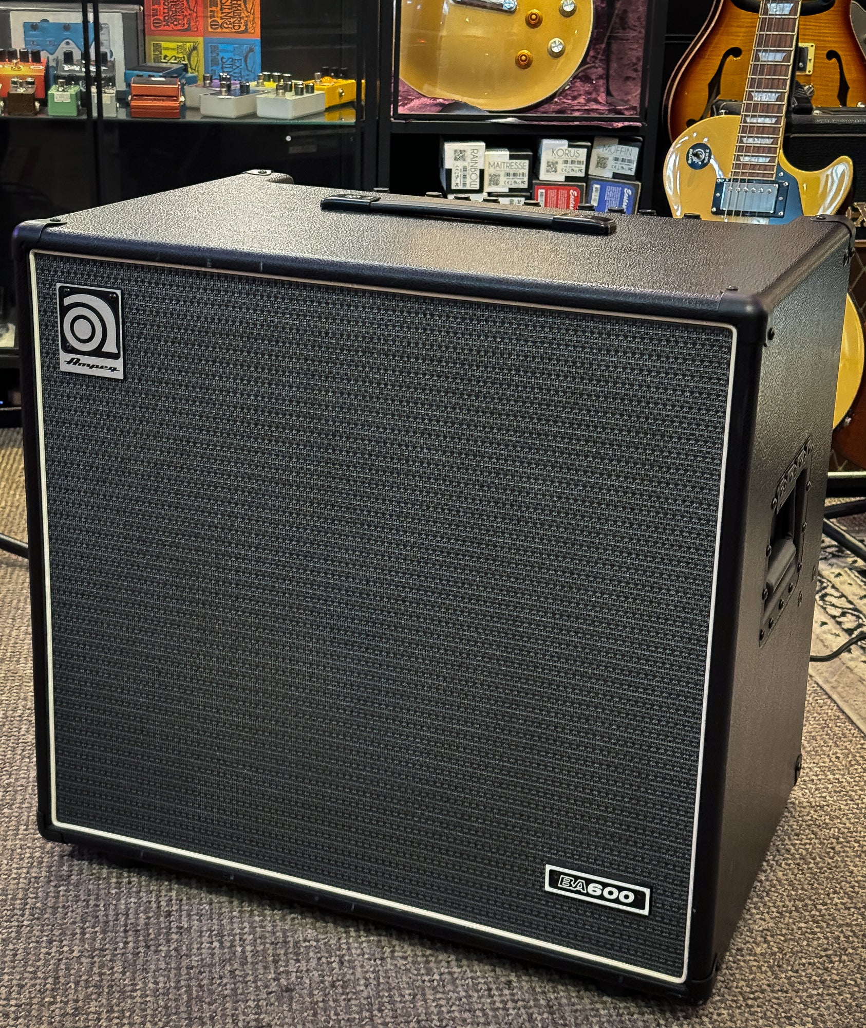 Ampeg BA600 115 Bass Amplifier Combo - ProTone Music